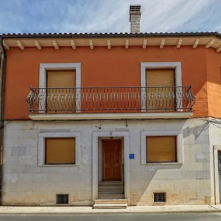 El Cotarro De Holiday home Pesquera de Duero